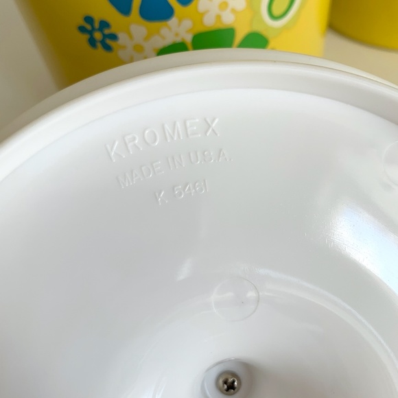 SOLD Vintage Kromex Canister Set Yellow Flowers - Picture 12 of 13